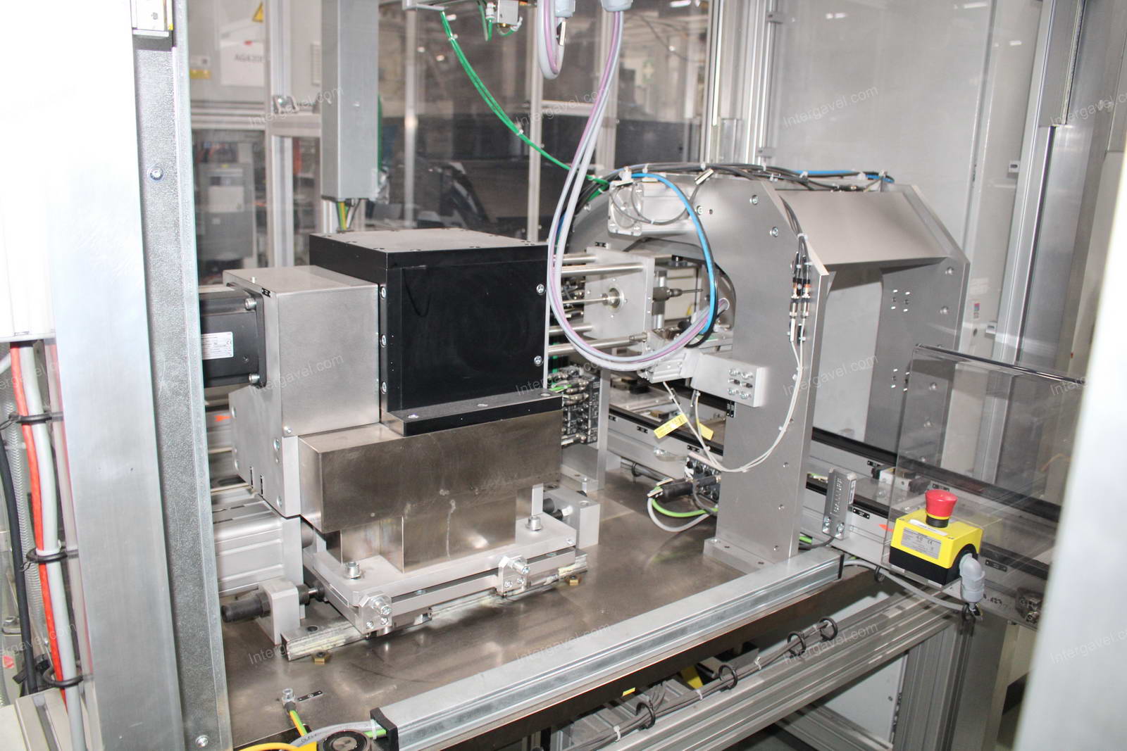 Szerelő munkahely 3