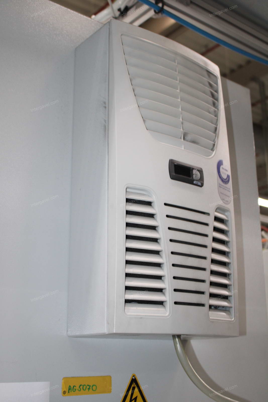 Szerelő munkahely 6