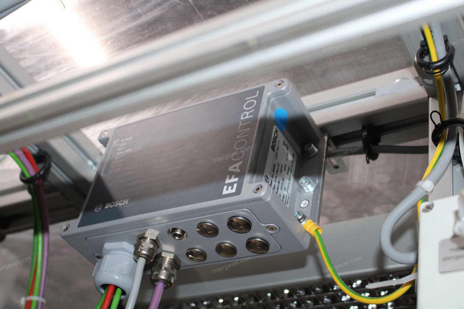 Szerelő munkahely 4