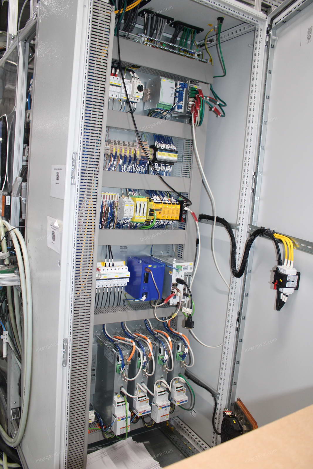 Szerelő munkahely 14