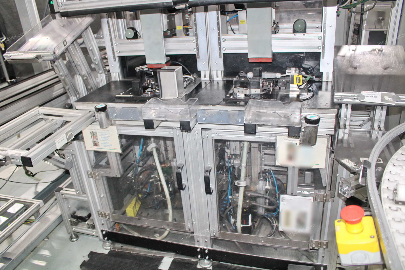 Szerelő munkahely 5