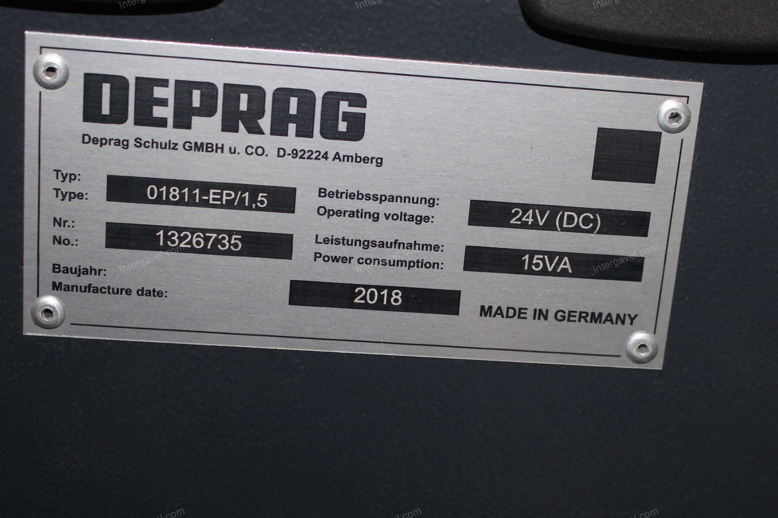 Szerelő munkahely 19