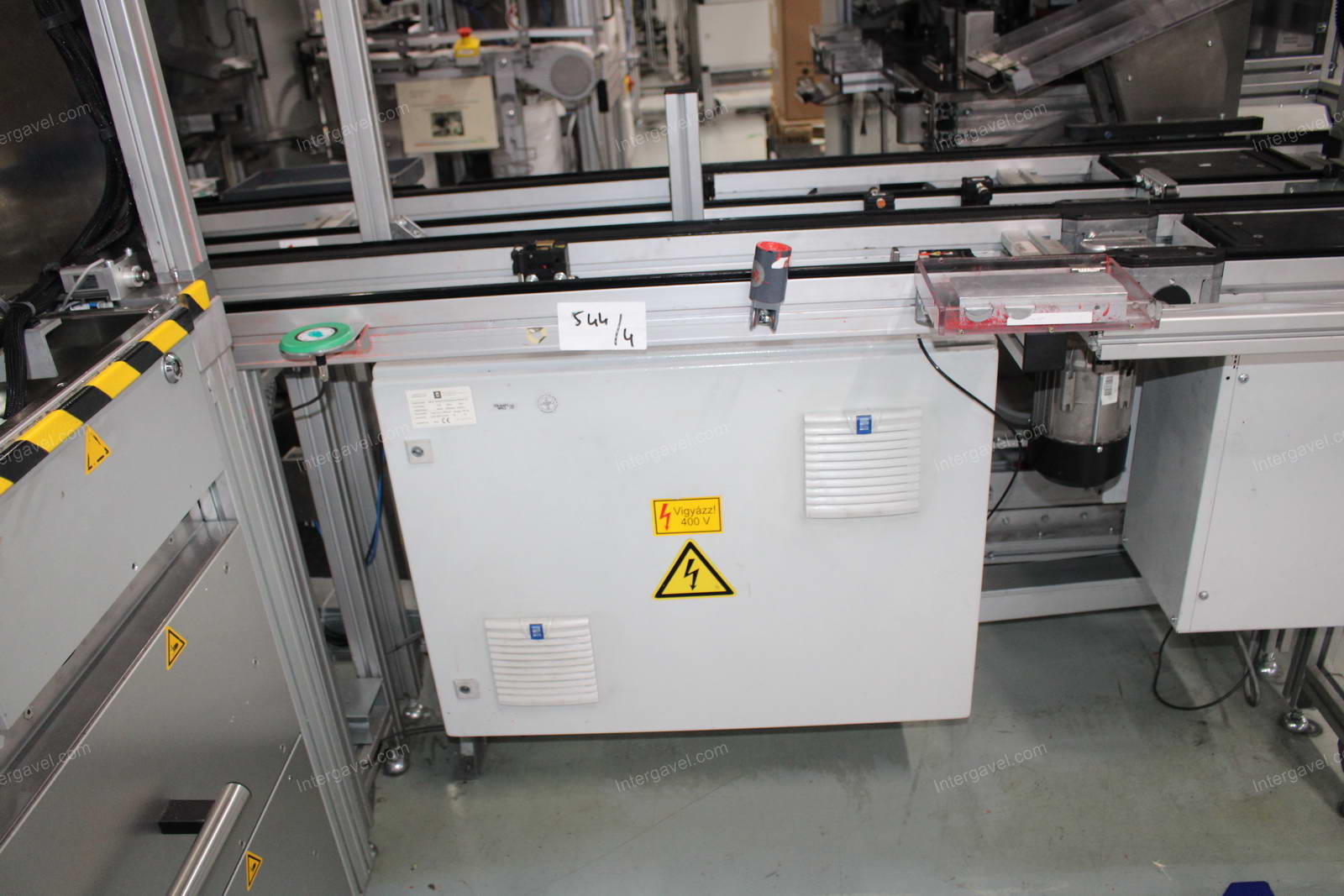 Szerelő munkahely 26