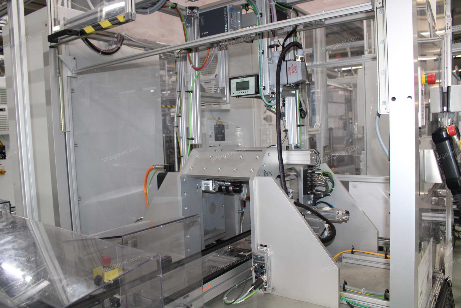 Szerelő munkahely 3