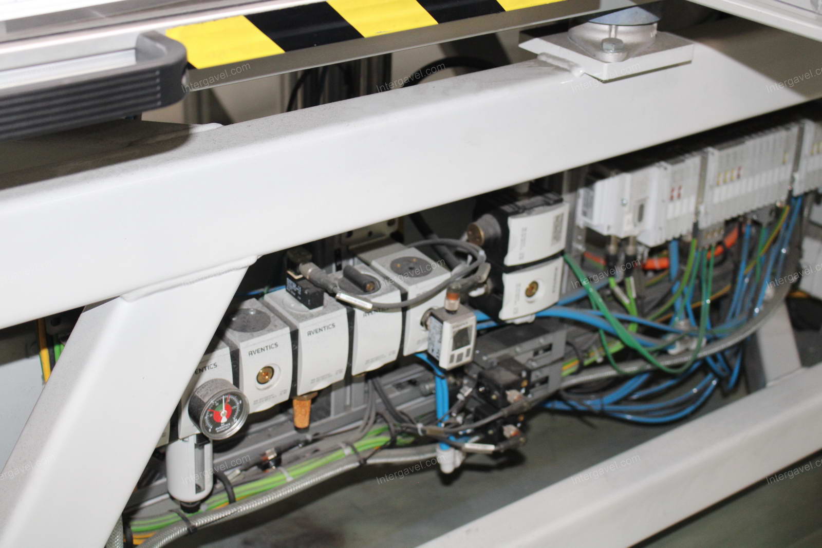 Szerelő munkahely 7