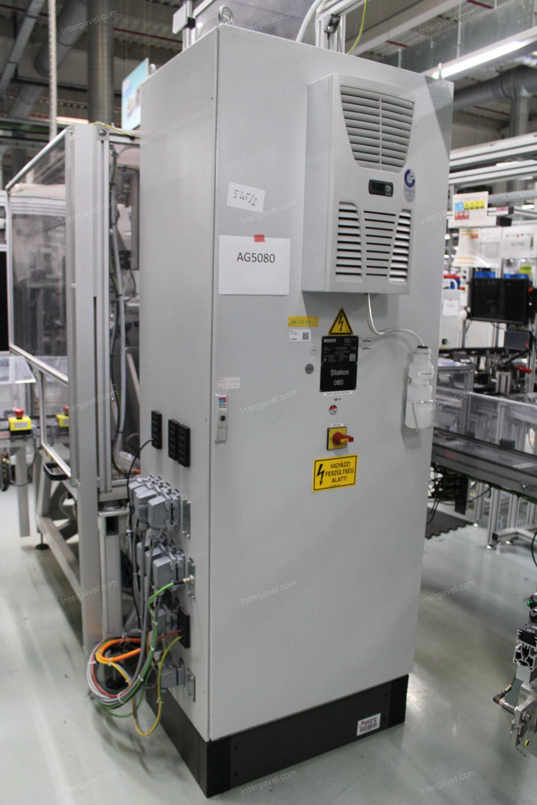 Szerelő munkahely 9