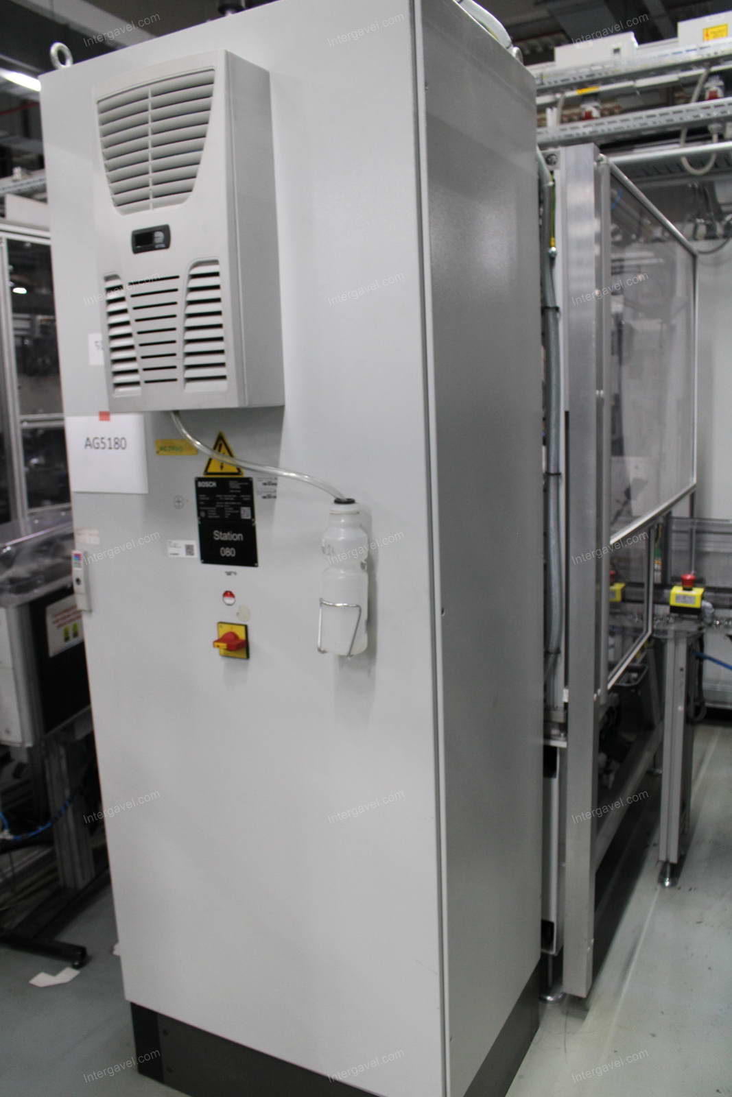 Szerelő munkahely 6