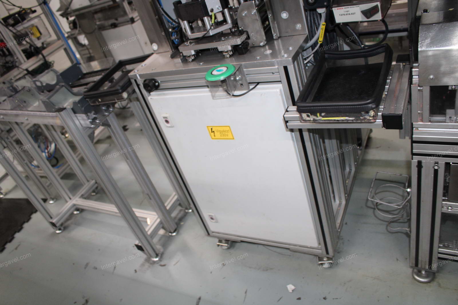 Szerelő munkahely 5