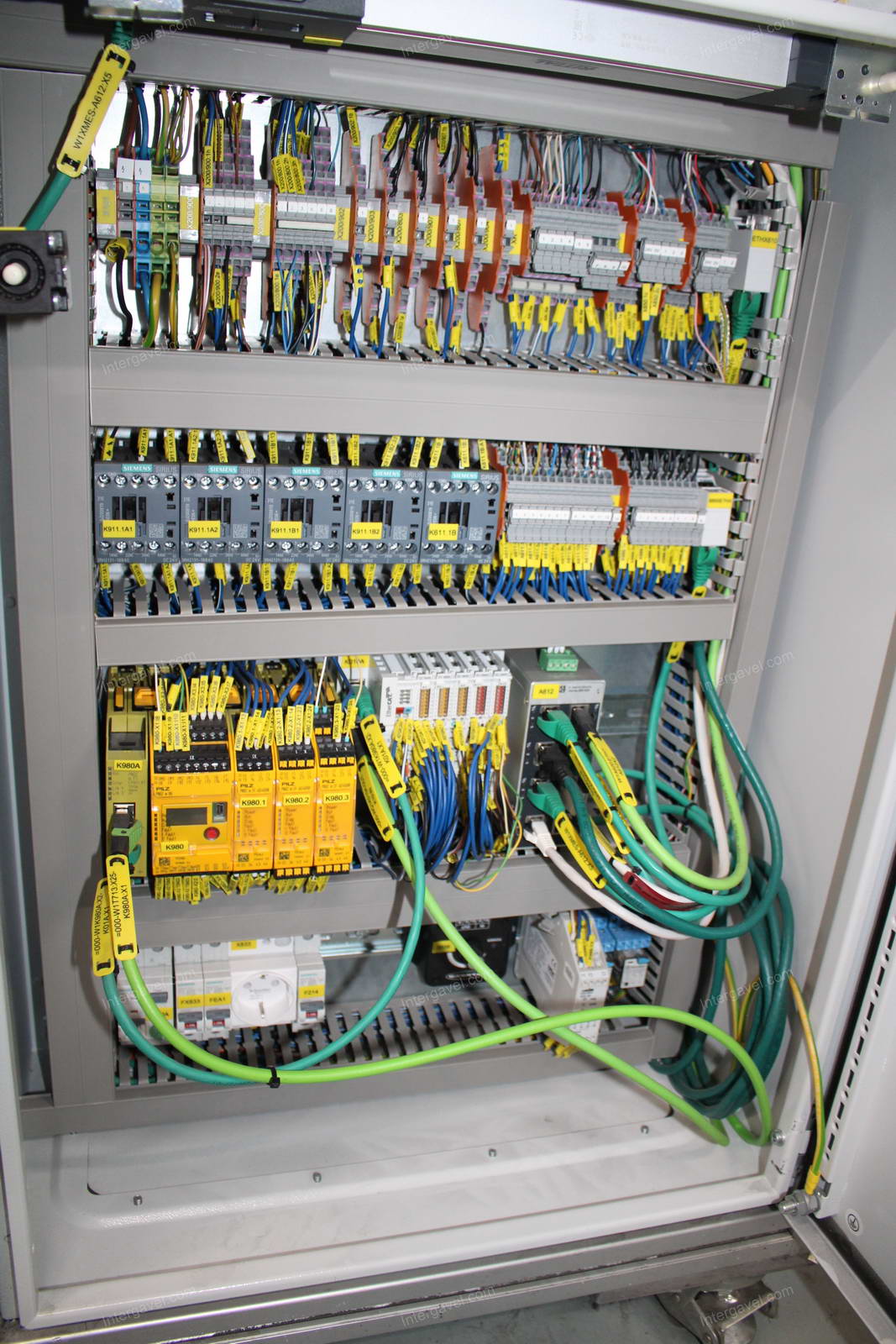 Szerelő munkahely 6