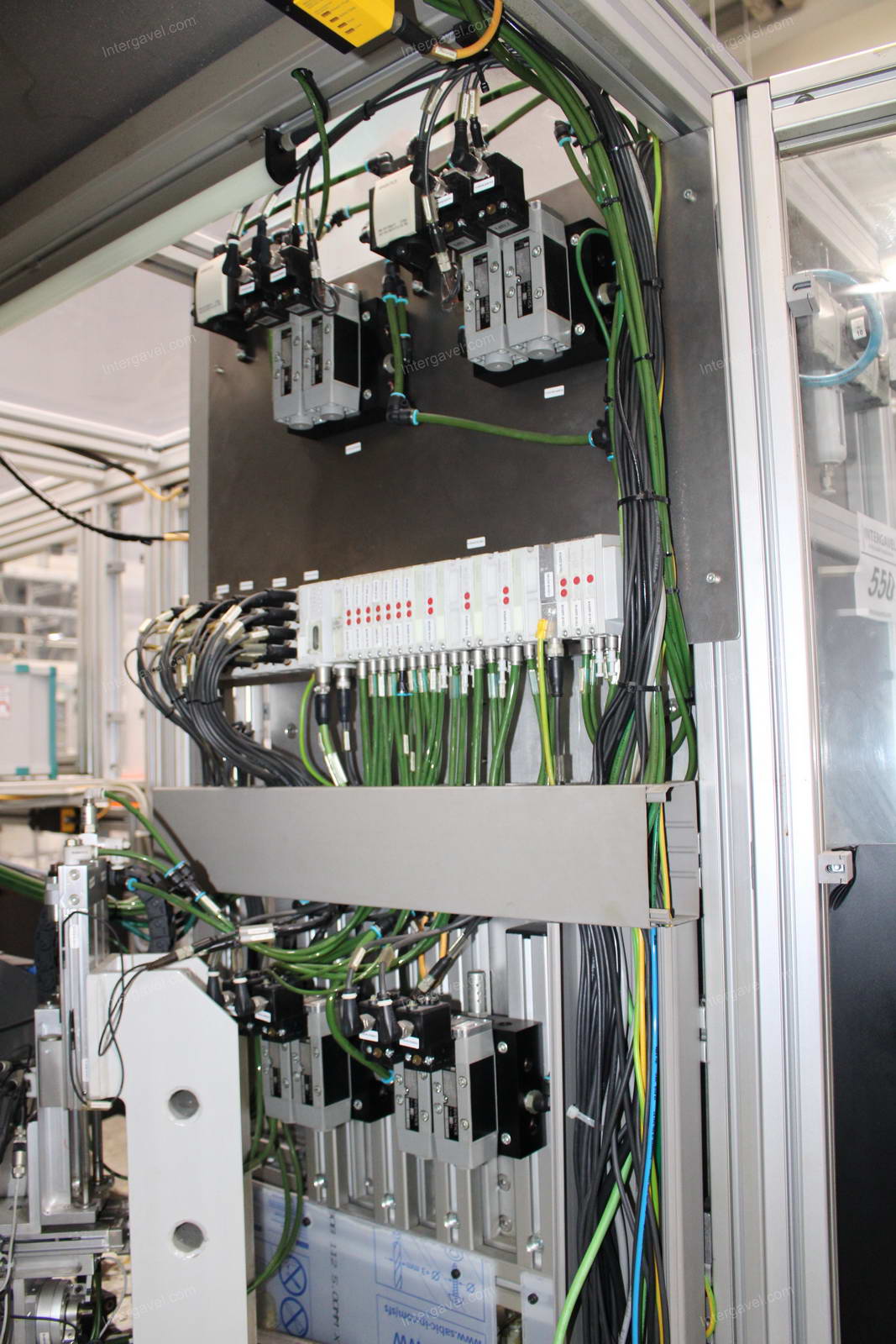 Szerelő munkahely 19