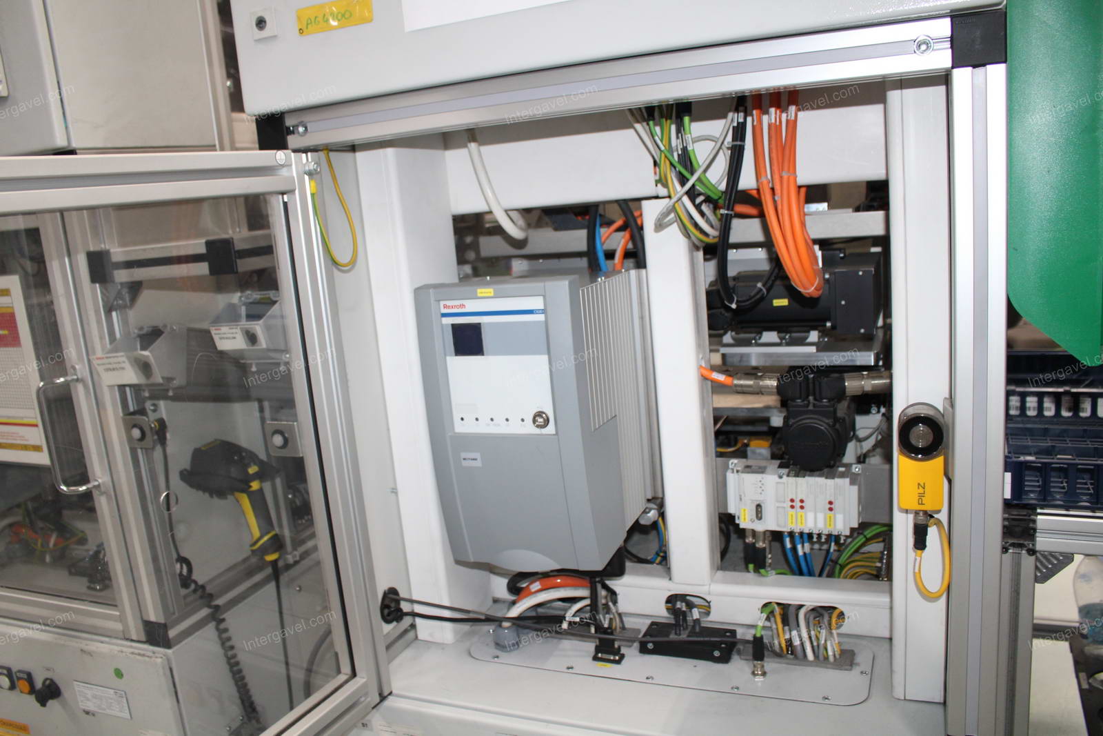 Szerelő munkahely 10