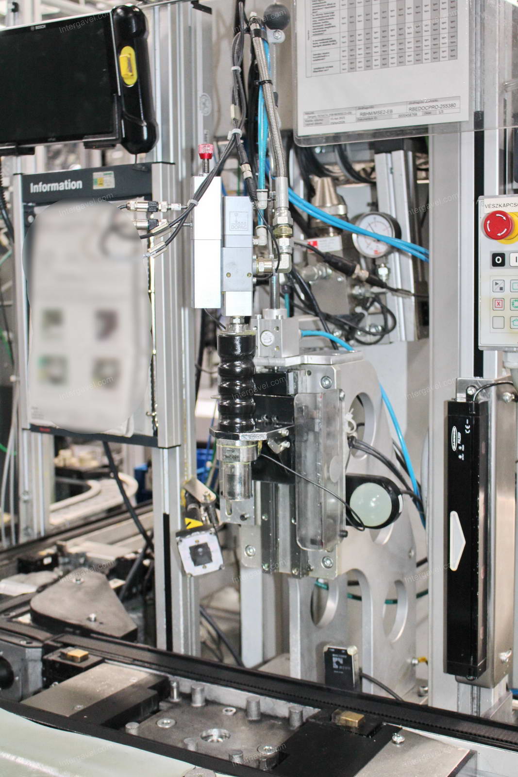 Vegyes szerelő munkahelyek 4