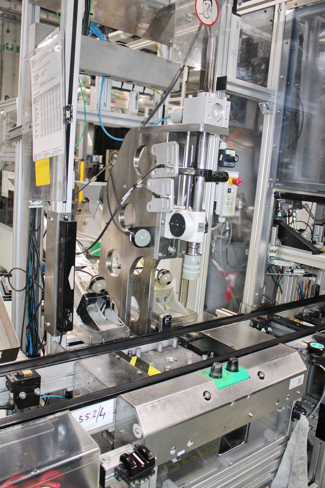 Vegyes szerelő munkahelyek 11