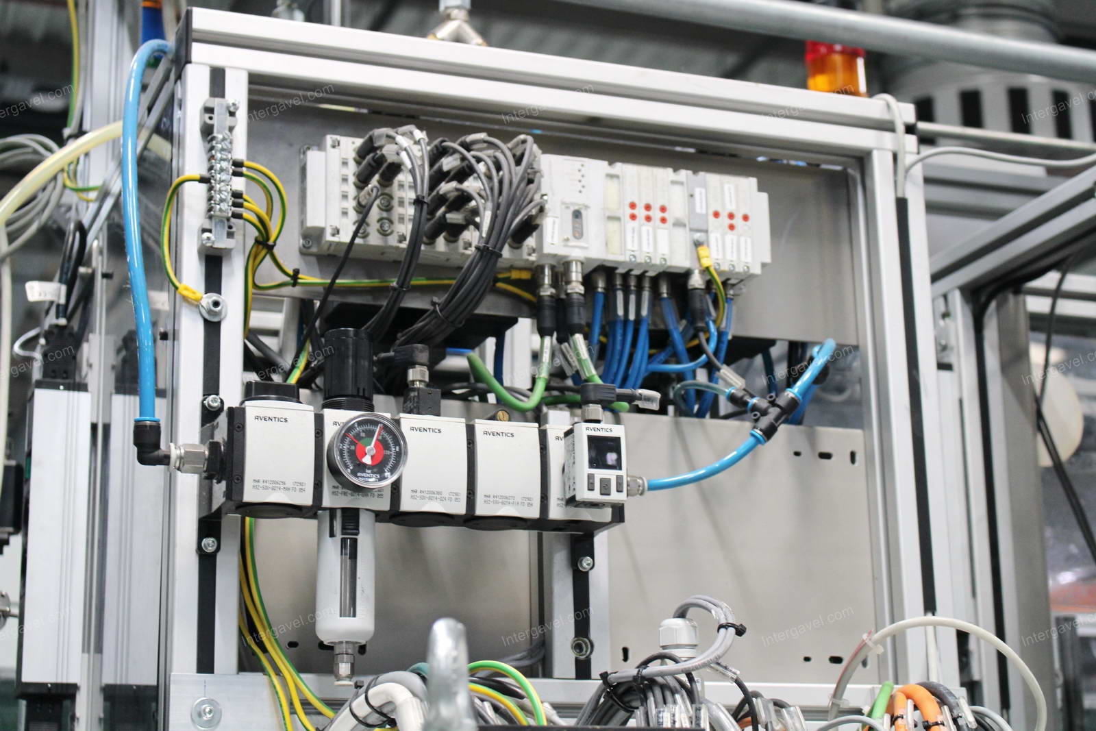 Vegyes szerelő munkahelyek 17