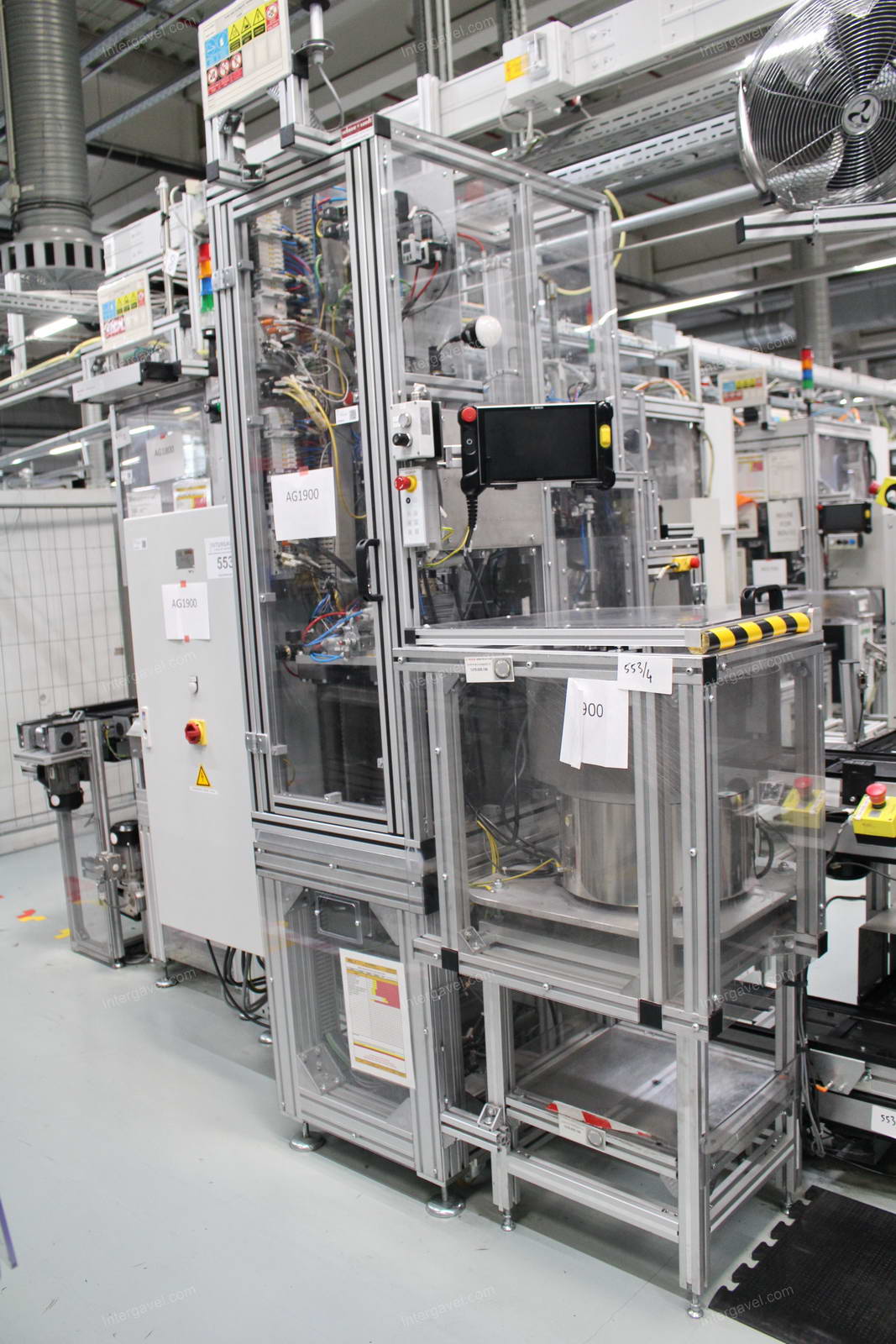 Vegyes szerelő munkahelyek 3