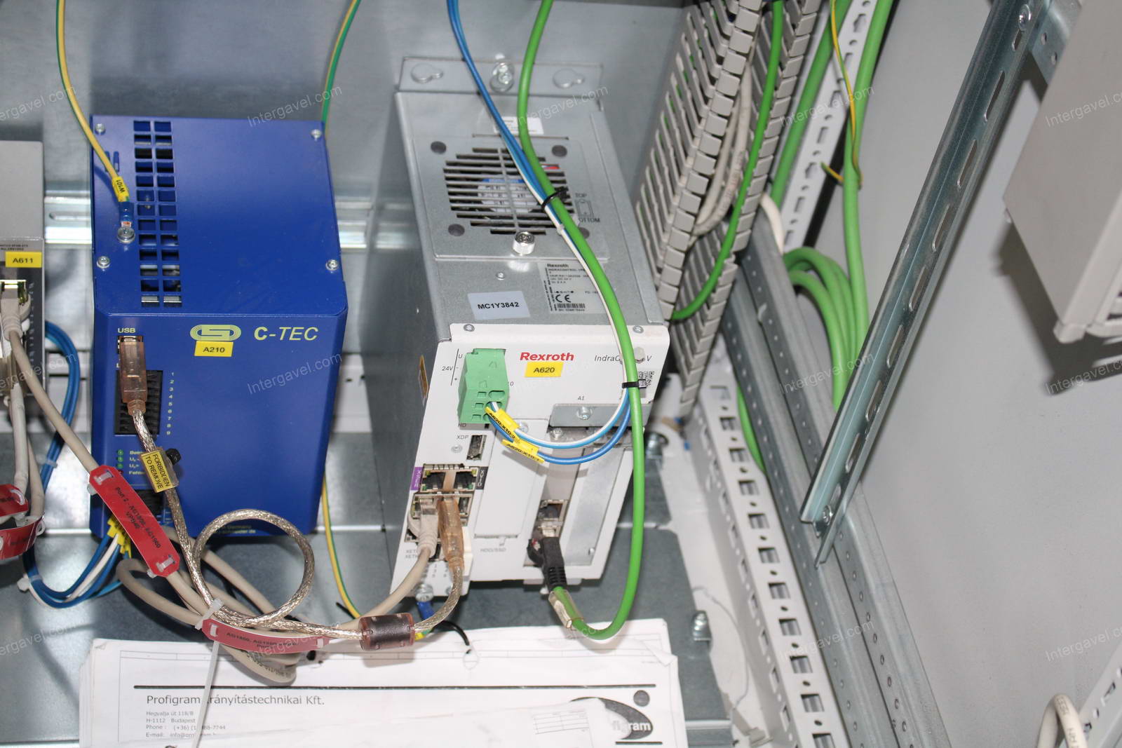 Vegyes szerelő munkahelyek 16