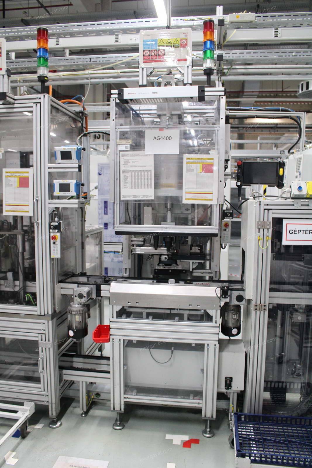 Vegyes szerelő munkahelyek 15