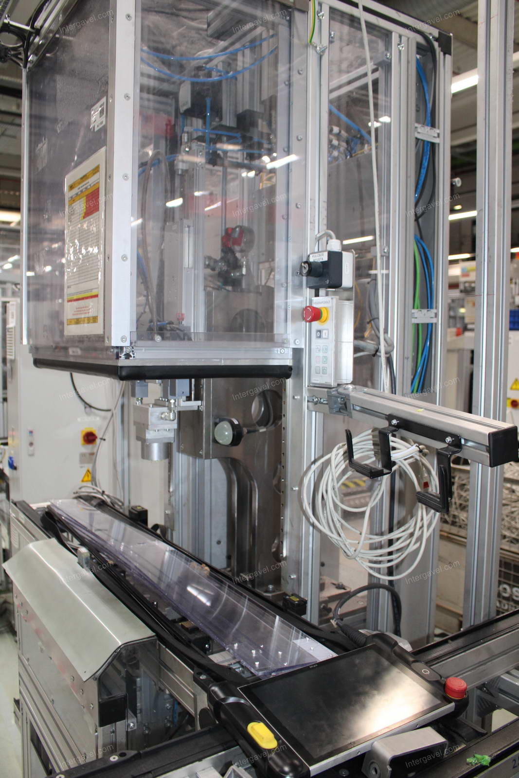 Szerelő munkahely 2