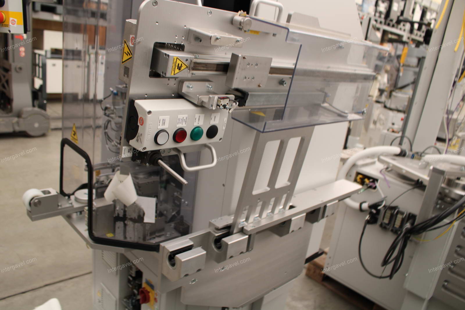 Bontott szerelő munkahely 8