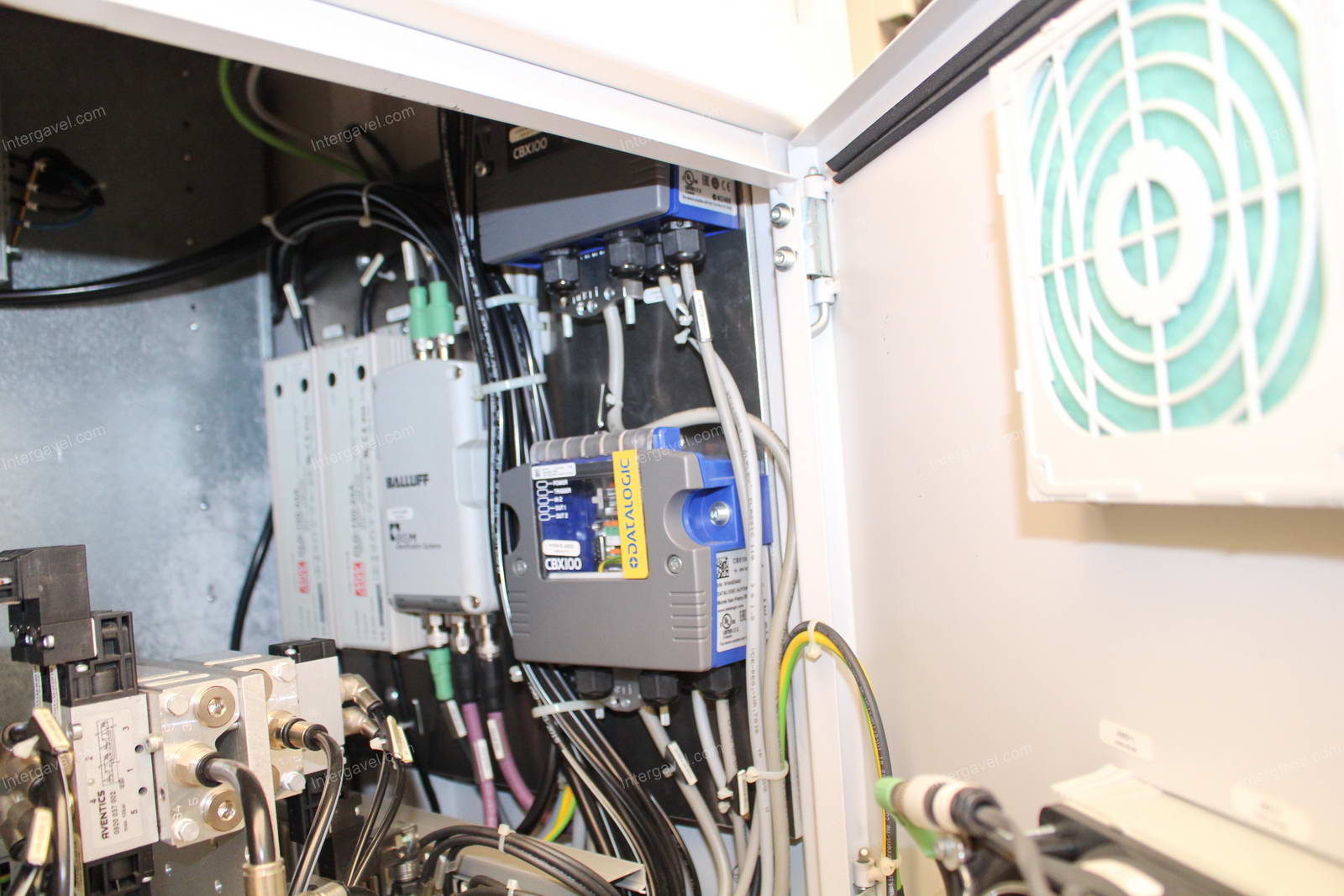 Bontott szerelő munkahely 15