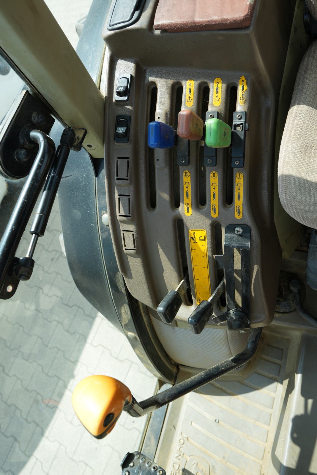 John Deere CN4 5080GF 12