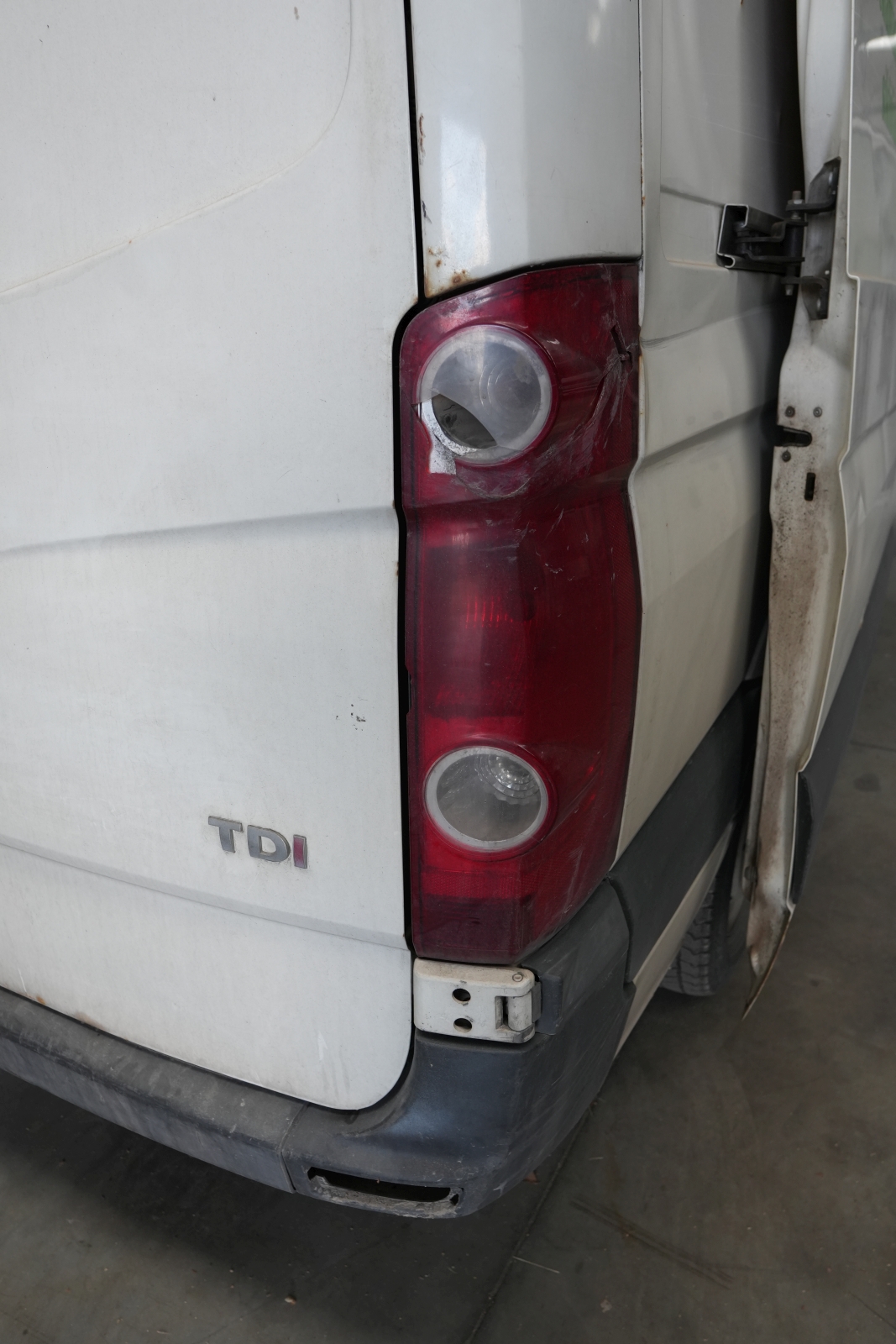 Volkswagen Crafter 18