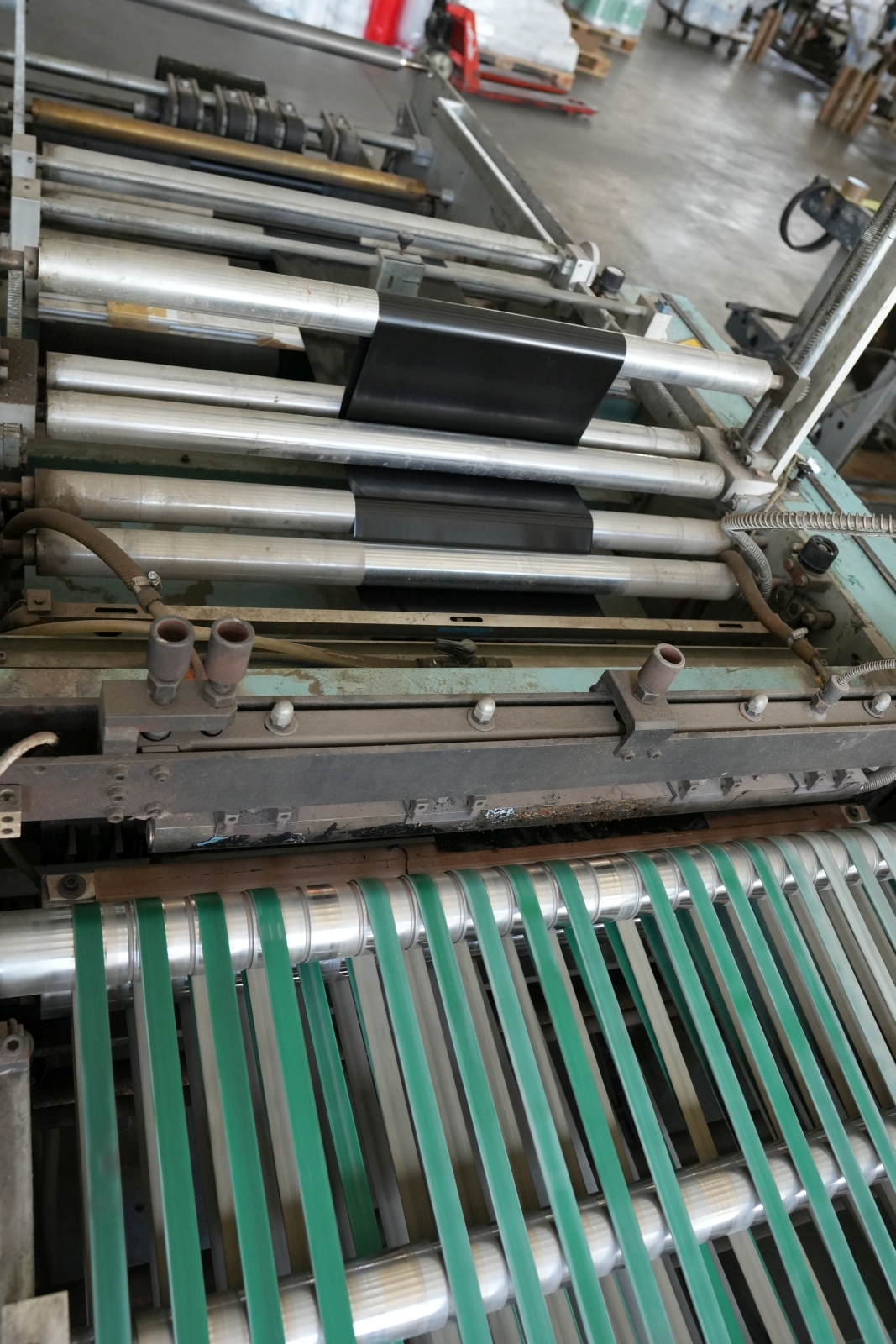 Konfekcionáló gép 10