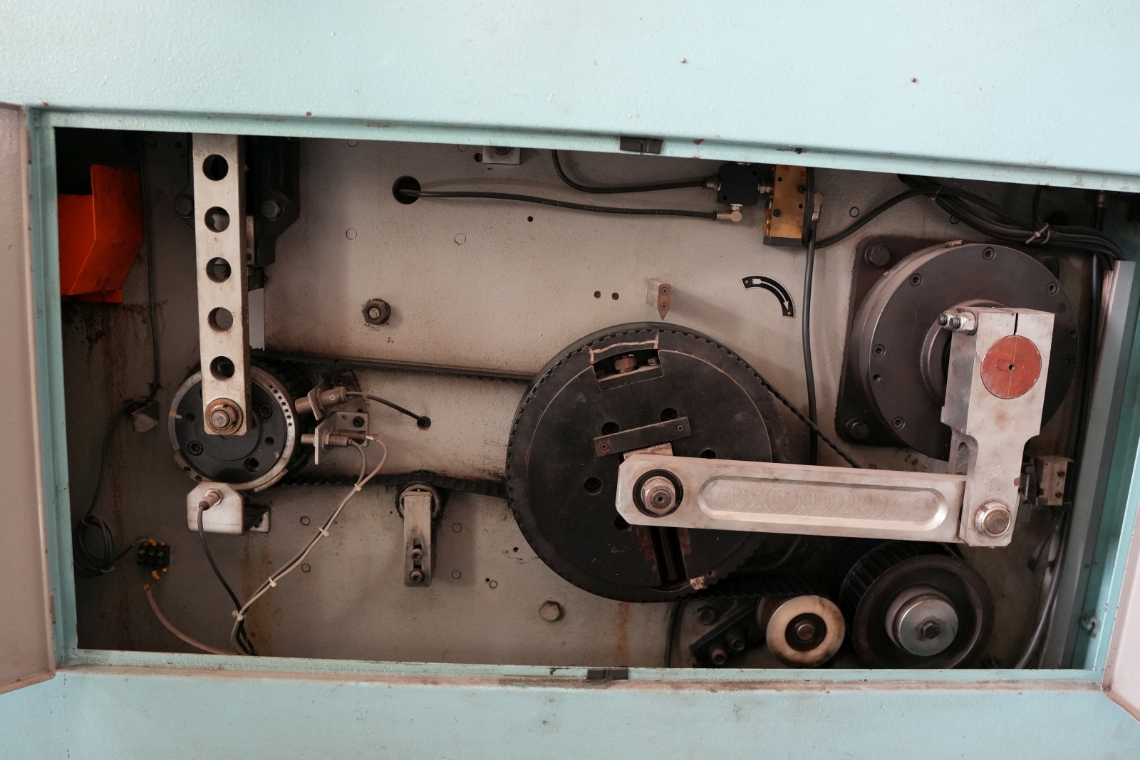 Konfekcionáló gép 12