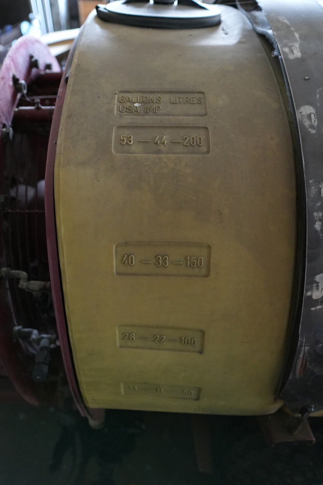 Vontatott permetező 4