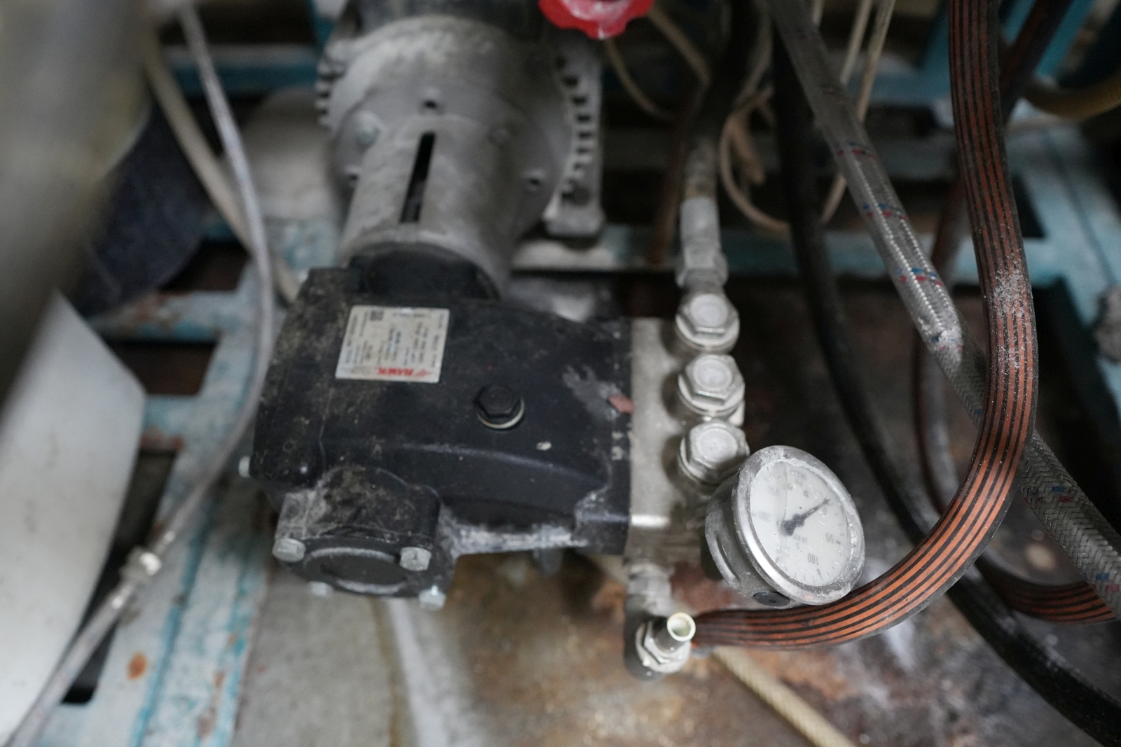 Kétállásos autómosó 10