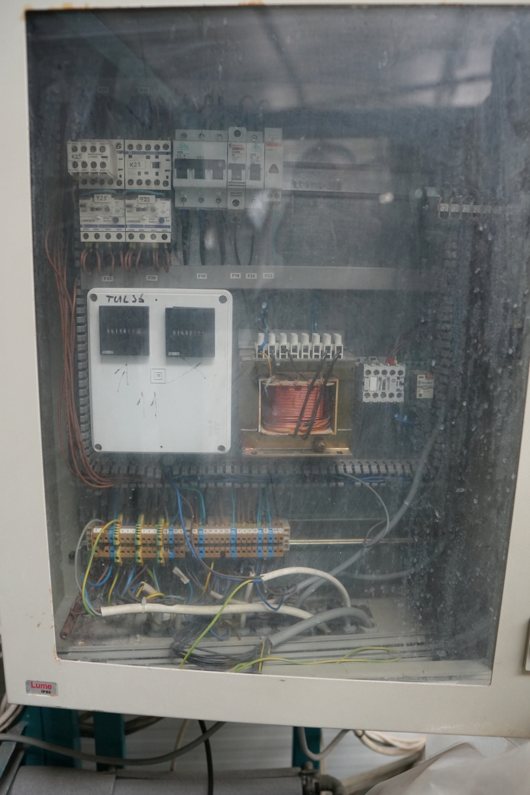 Kétállásos autómosó 14