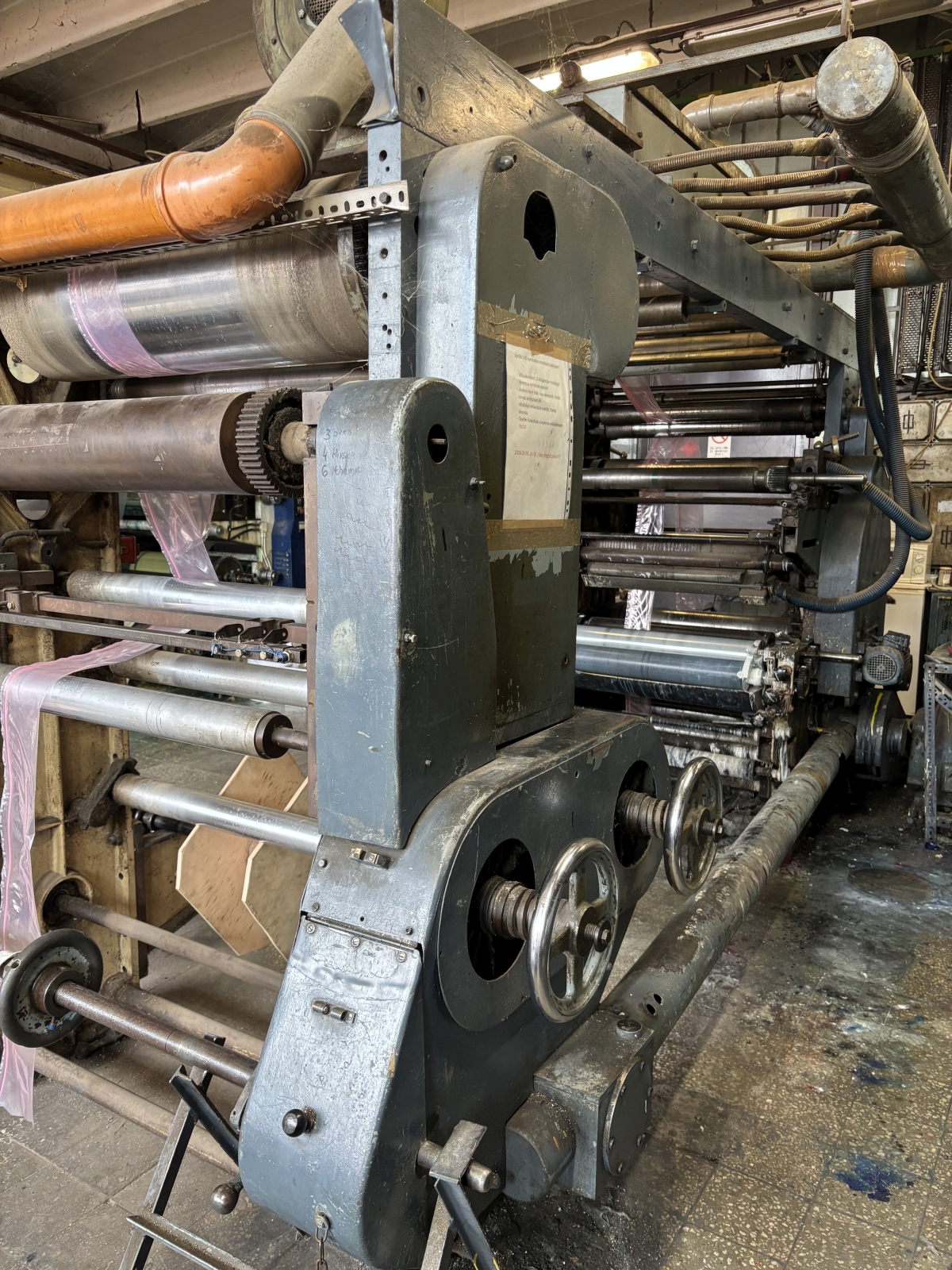 4 színes nyomdagép 4