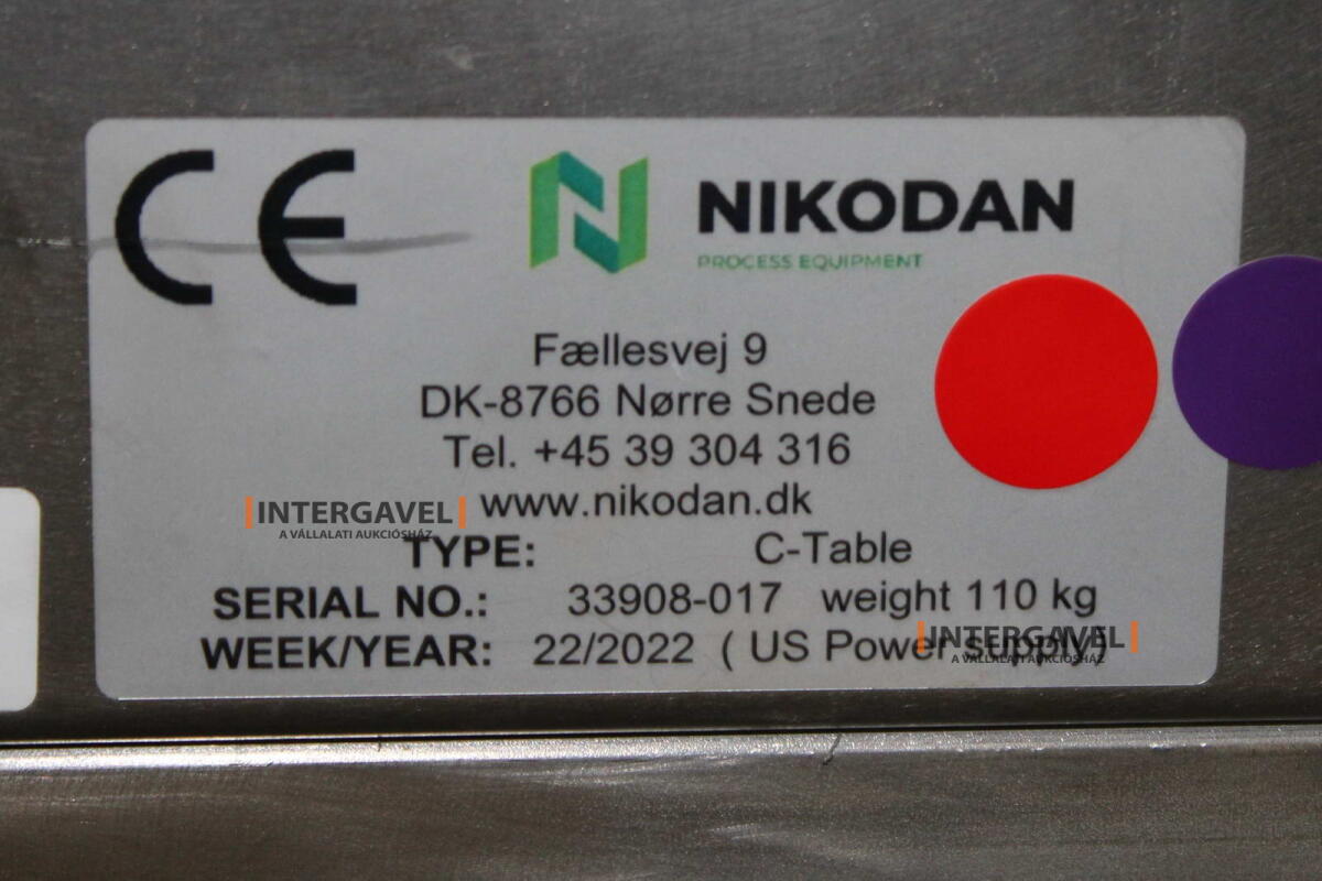 Alkatrész tároló, szerelő asztal 2