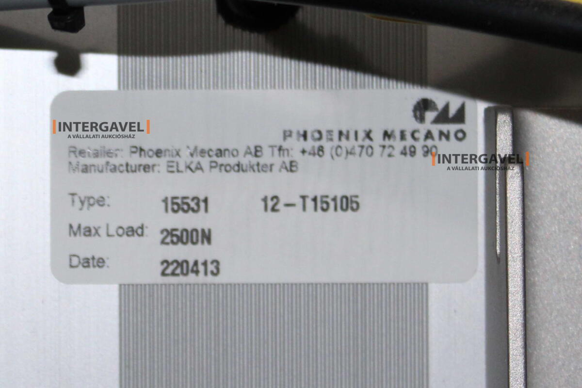 Alkatrész tároló, szerelő asztal 8