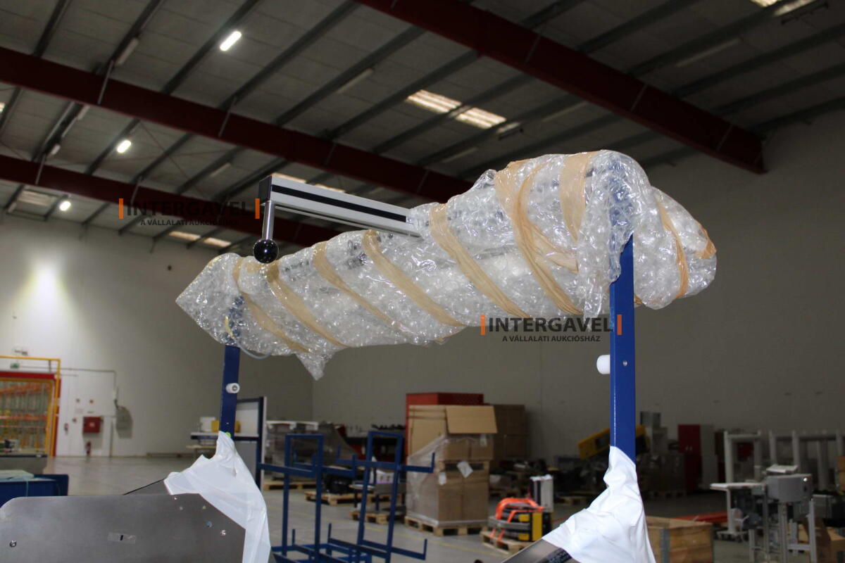 Alkatrész tároló, szerelő asztal 14