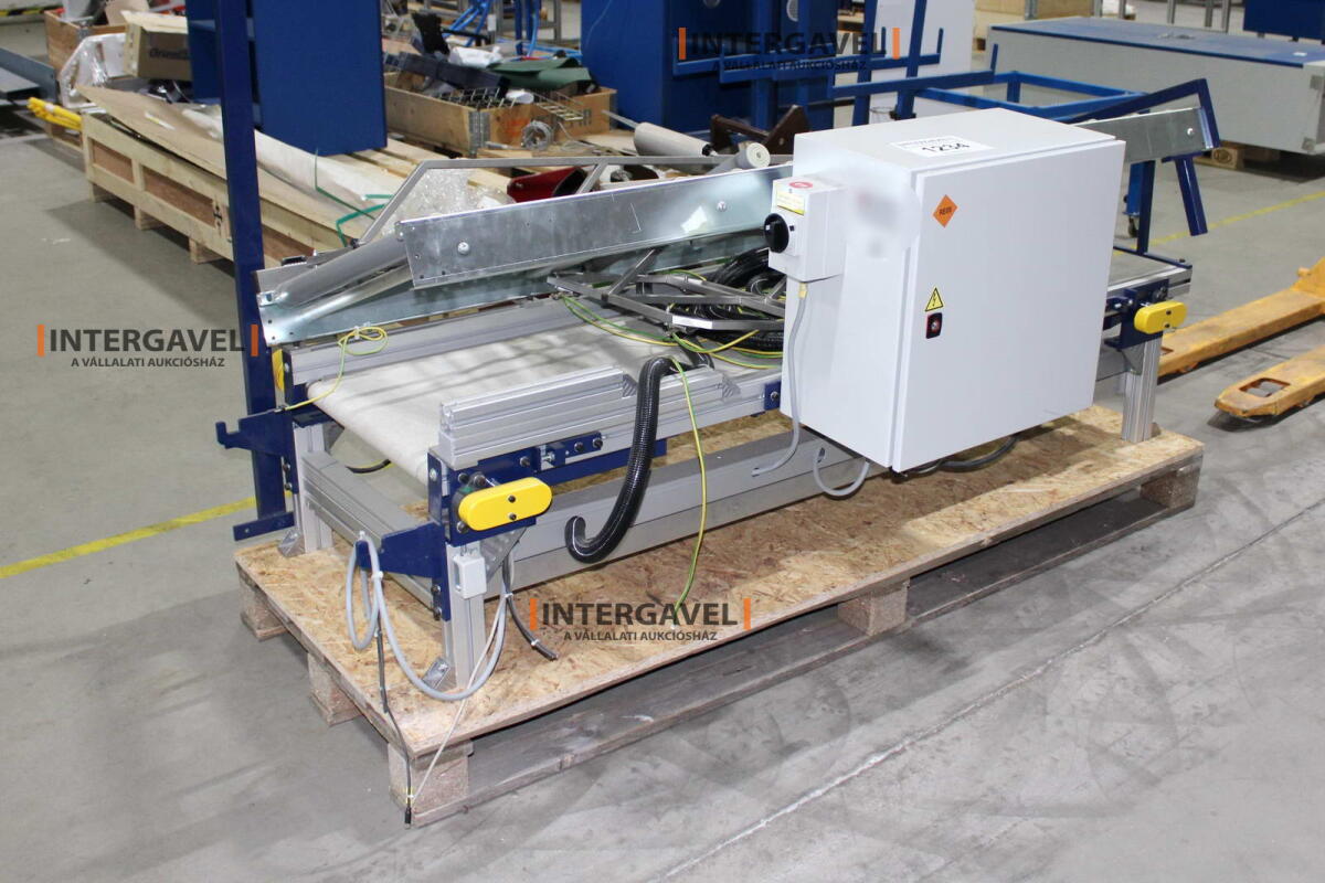 Szállító szalag és görgős pálya 3