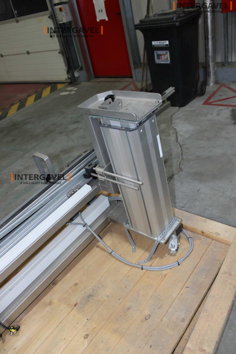 Szállító szalag 8