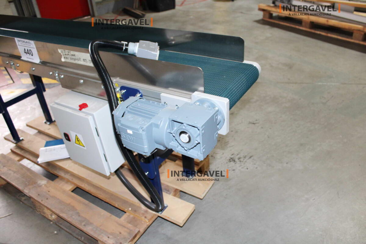 Szállító szalag 10