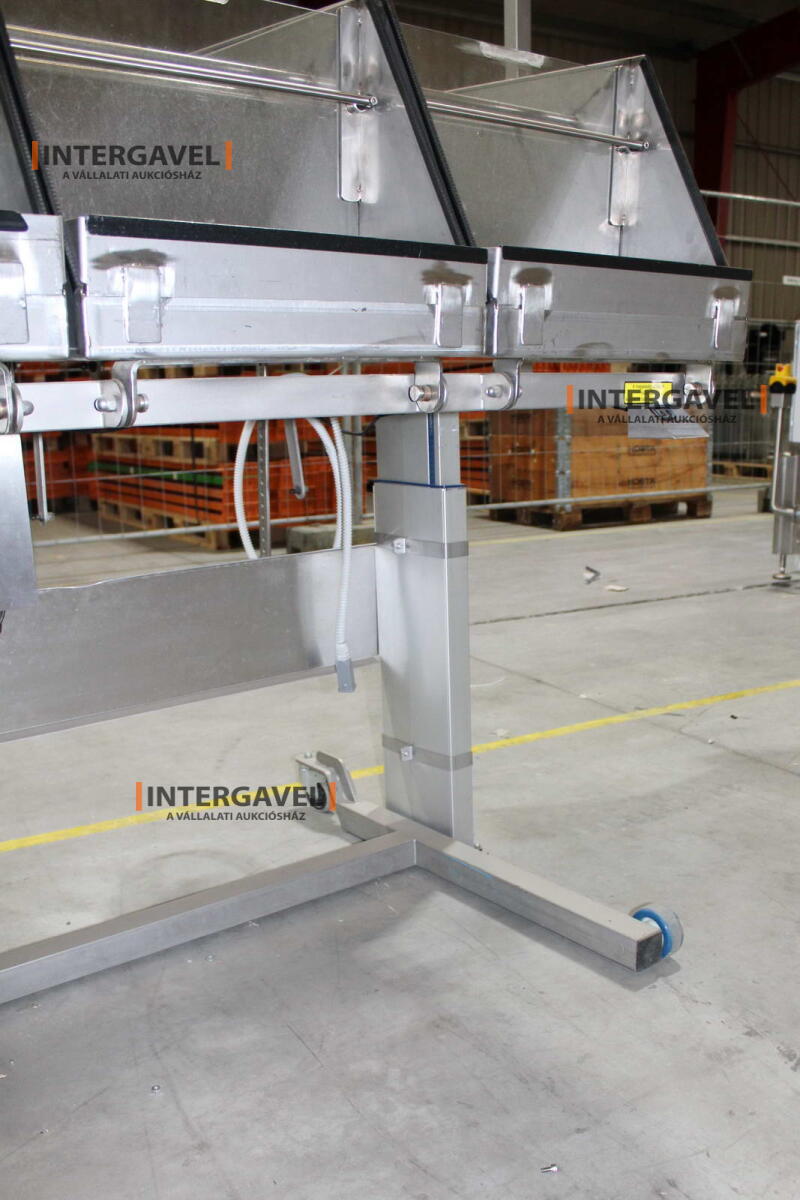 Alkatrész tároló 6