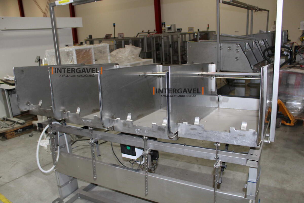 Alkatrész tároló 19