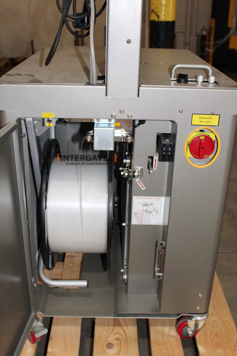 Keretes pántoló 13