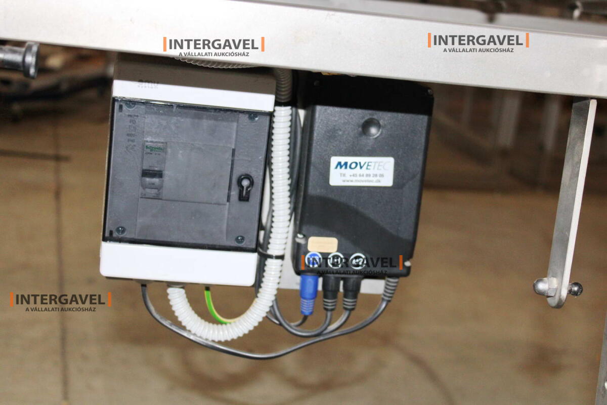 Alkatrész tároló 15