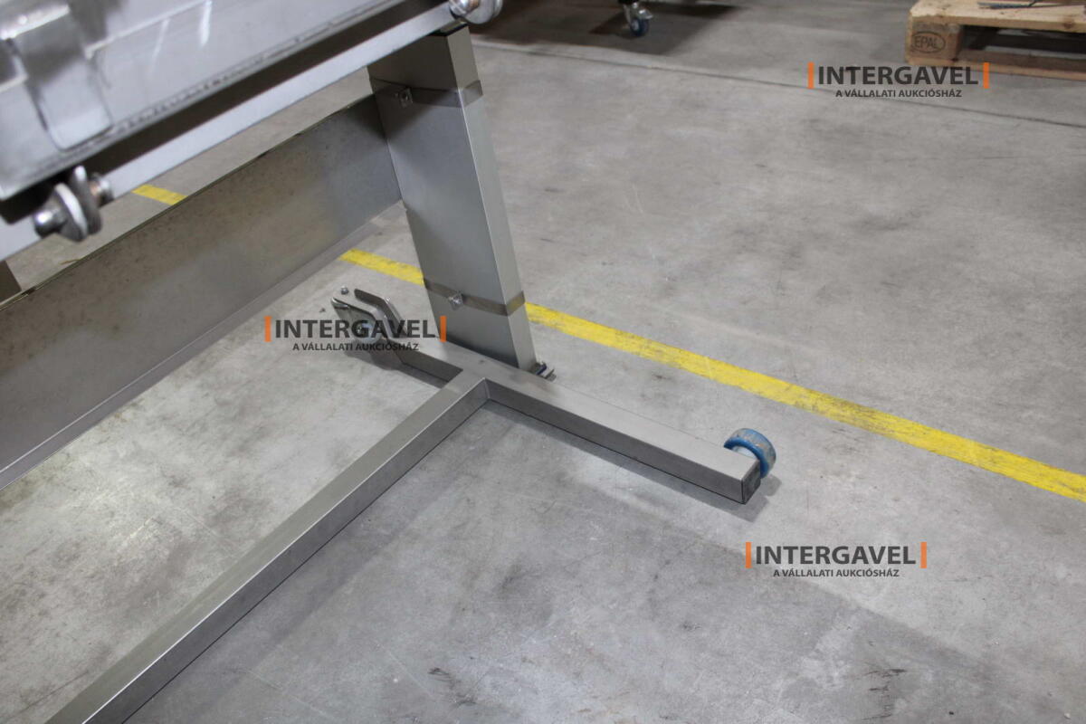 Alkatrész tároló 12