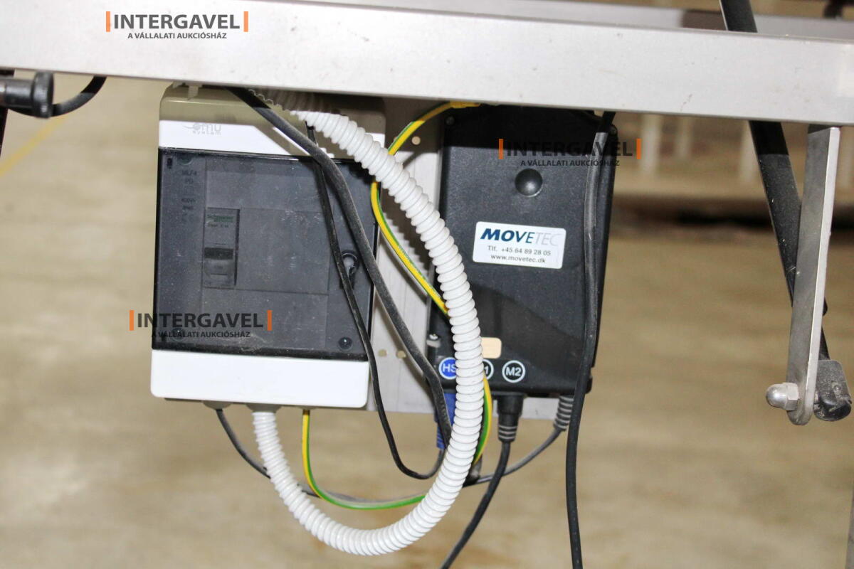 Alkatrész tároló 15