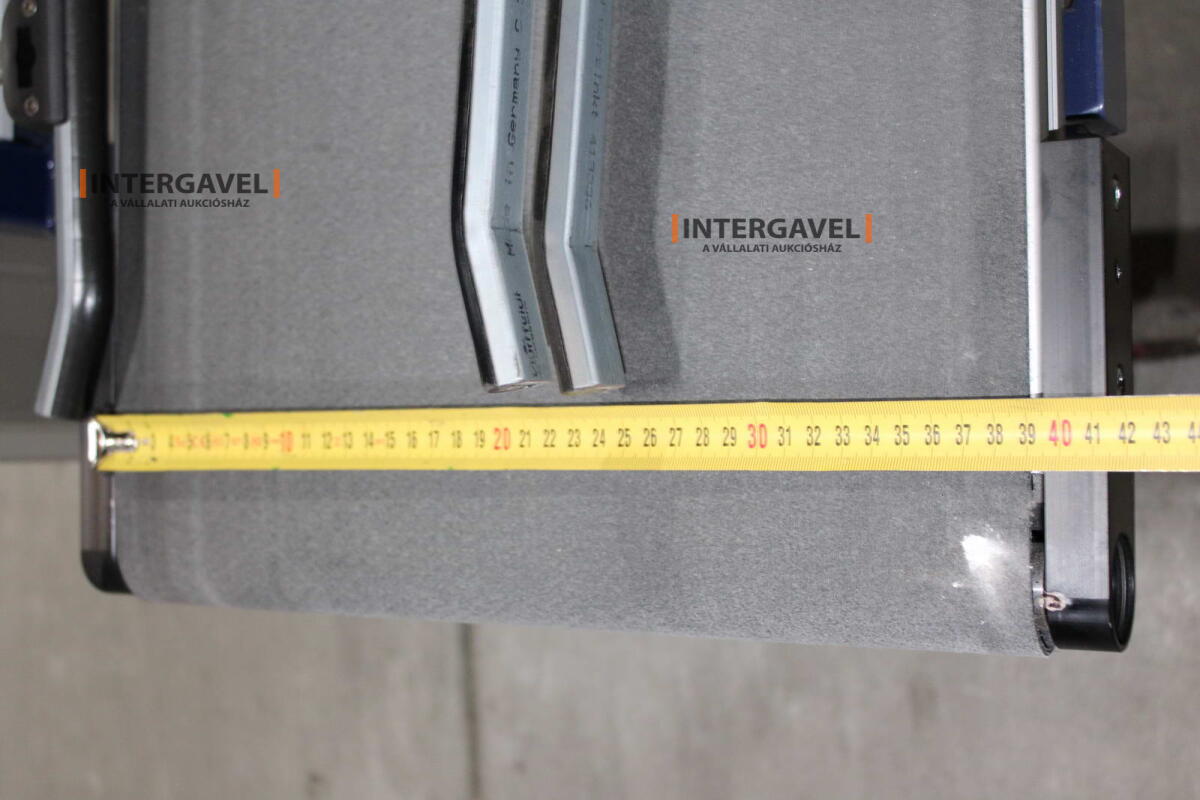 Szállító szalag 8