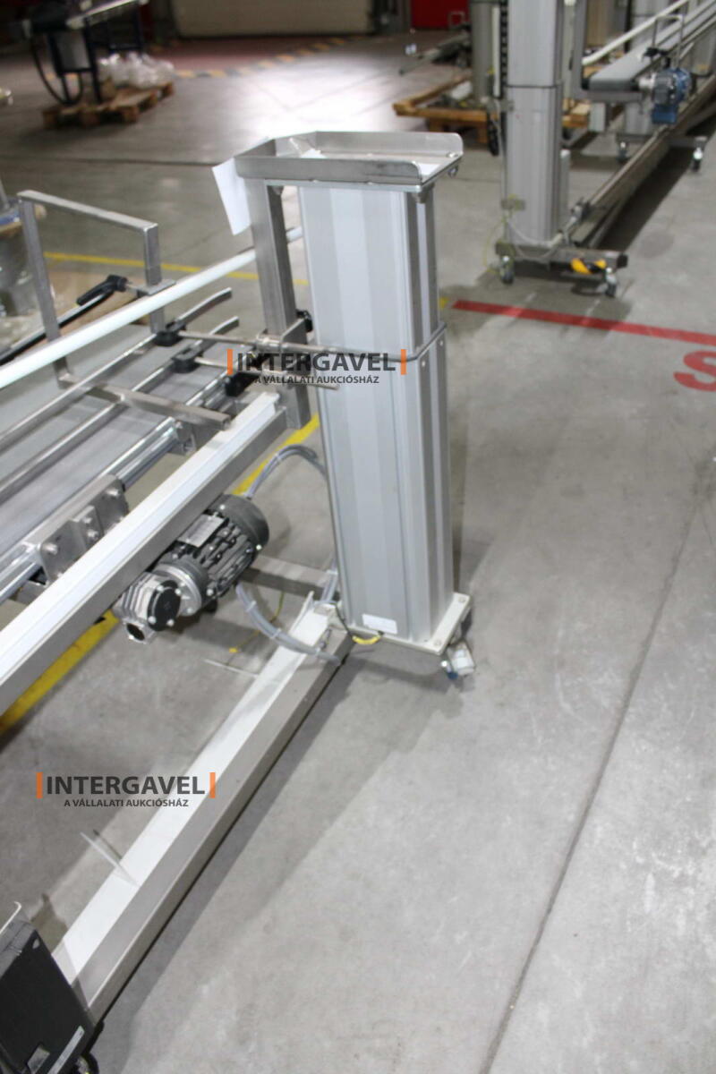 Szállító szalag 15