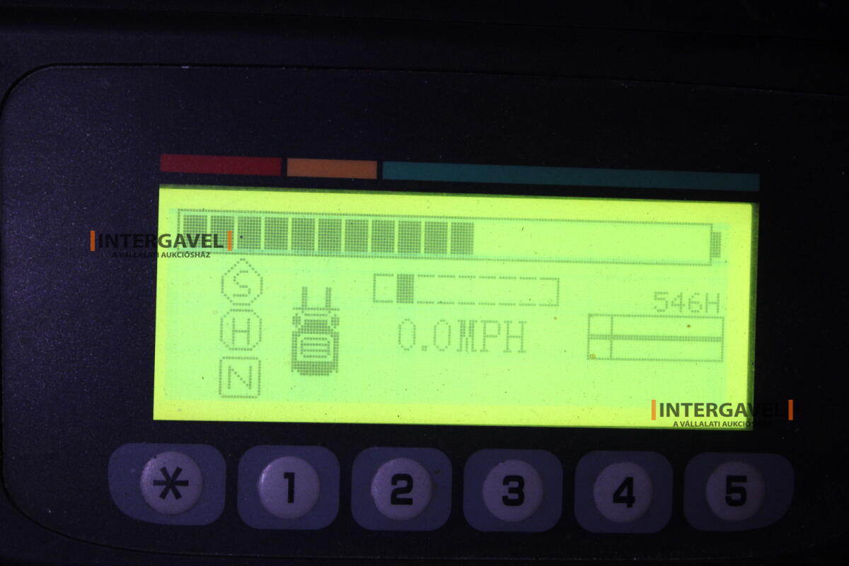 Homlokvillás targonca (elektromos) 3