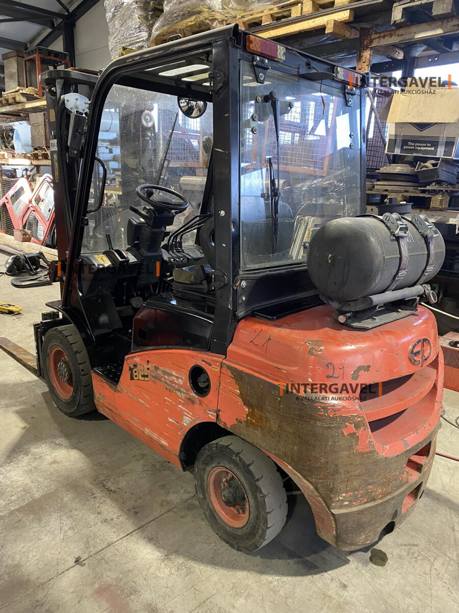 Homlokvillás targonca (gázos) 4