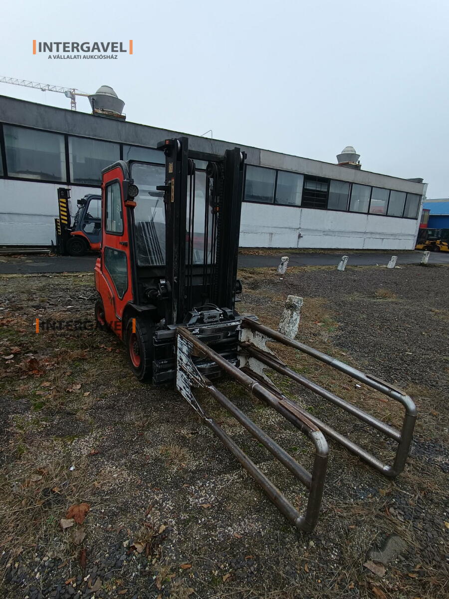 Homlokvillás targonca (gázos) 4