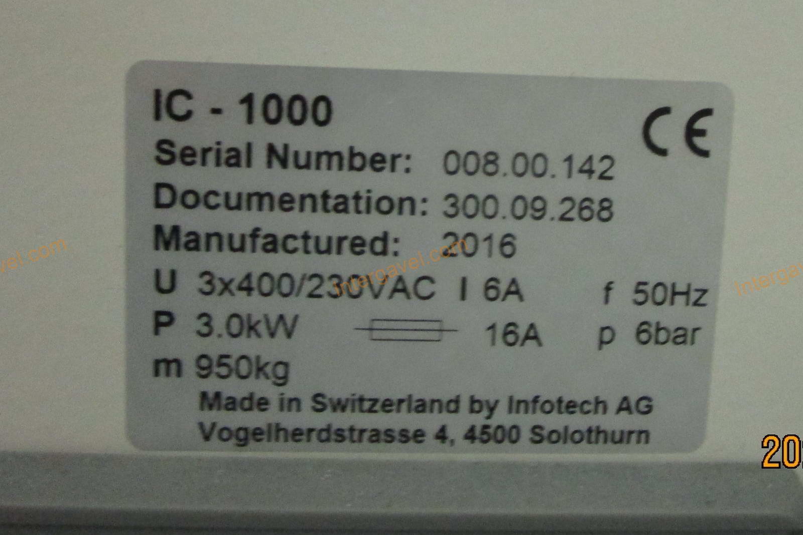 Ragasztó munkahely - IC-100 2